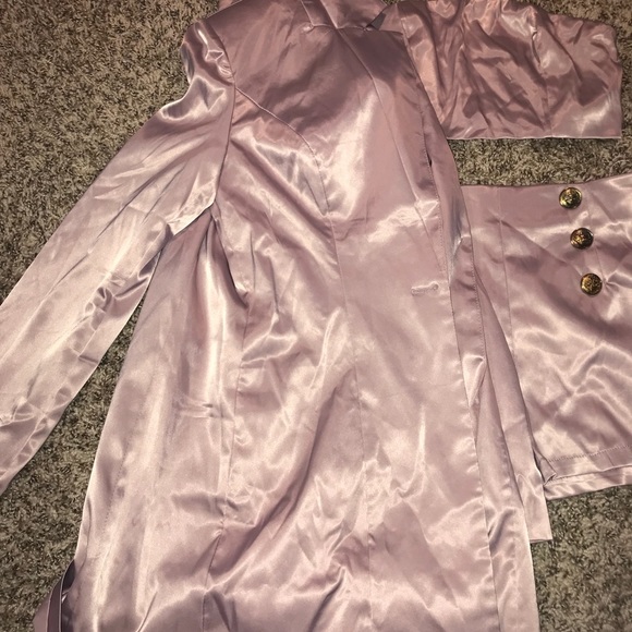 Fashion nova lavender satin business short set - Picture 6 of 6